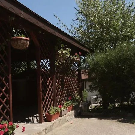 Alla 2*