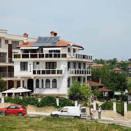Alla 2*